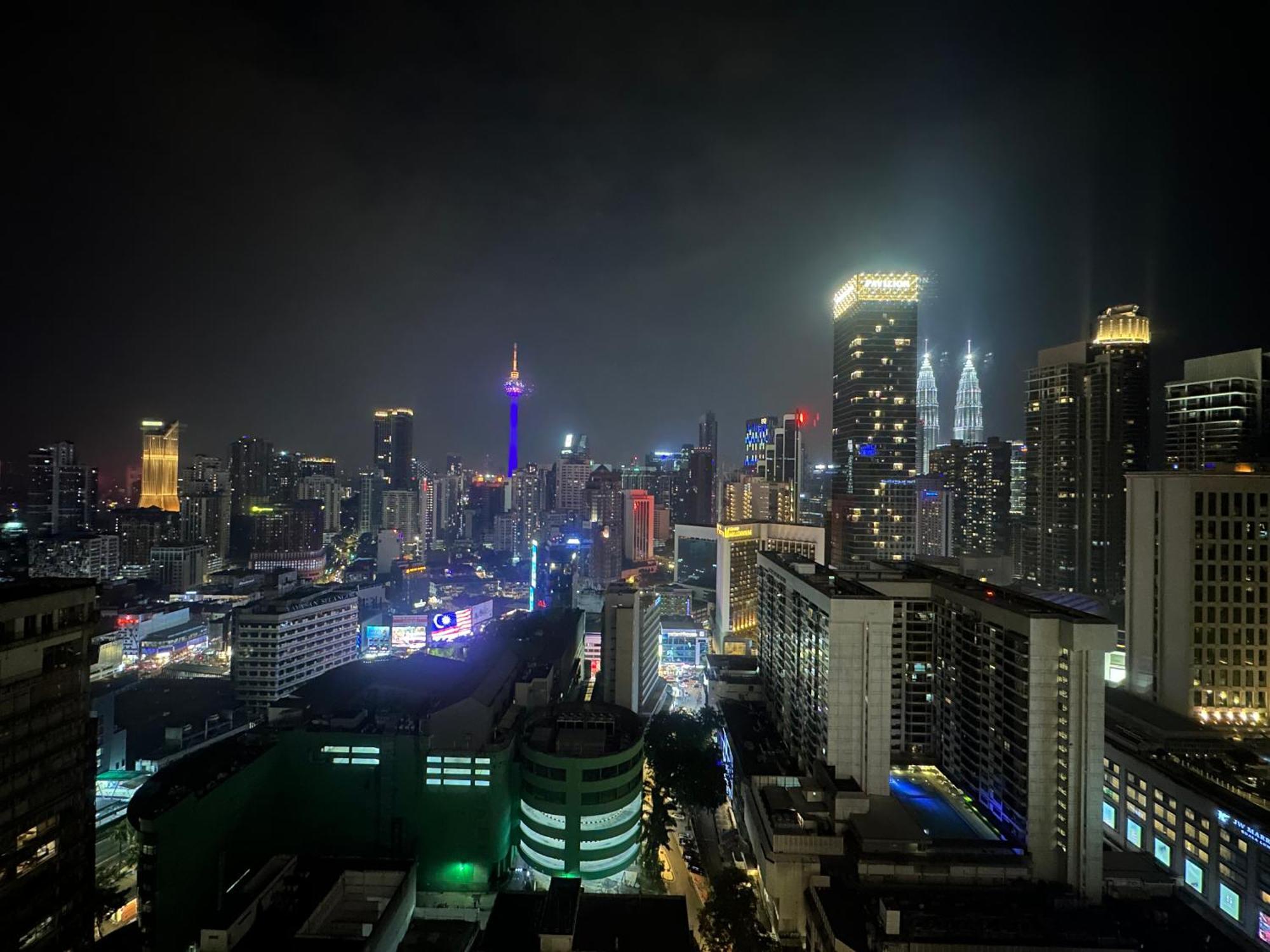 The Axon Suites Bukit Bintang Klcc By Skyscraper Kuala Lumpur Zewnętrze zdjęcie